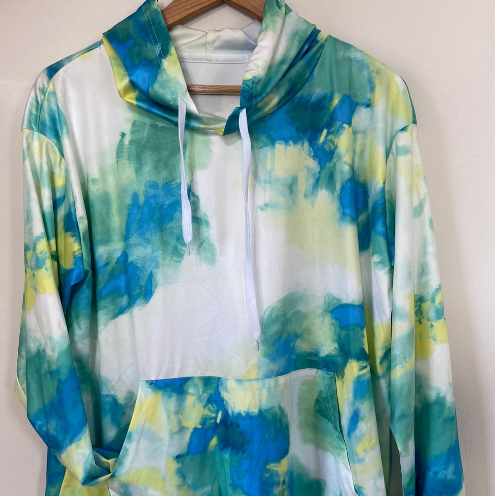 SHEIN Tie Dye Pullover Hoodie Sweatshirt Blue Teal Yellow Marble Kangaroo Pocket